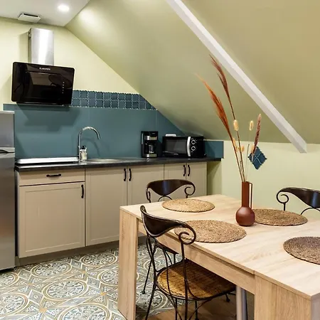 Escapade Place 11 N5a - Centre Апартаменты *