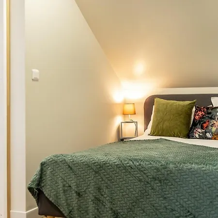 Escapade Place 11 N5a - Centre Апартаменты *