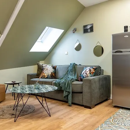 Escapade Place 11 N5a - Centre Апартаменты Динан